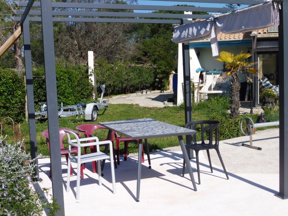 Aire camping-car  Marseillan (34340) - Photo 4